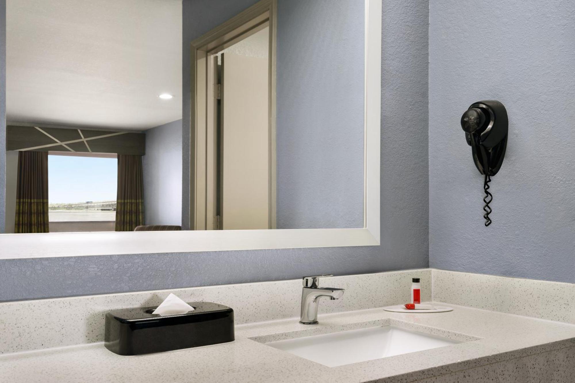 Crystal Inn By Oyo Northeast Houston I-610 Ngoại thất bức ảnh